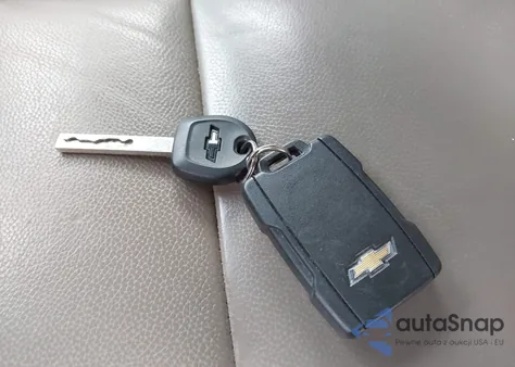 2019 Chevrolet Suburban Lt из США, поврежденный, VIN 1GNSCHKC5KR202666